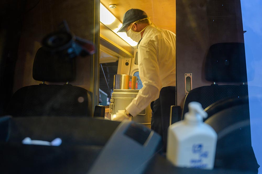 Heilsarmee - Essensausgabe am Kottbusser Tor